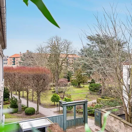 Elegant With Prime Location In Osterbro