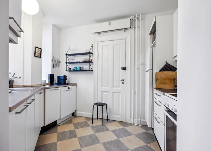 Elegant With Prime Location In Osterbro * Kopenhag