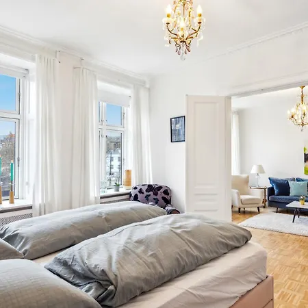 Elegant With Prime Location In Osterbro דירה קופנהגן